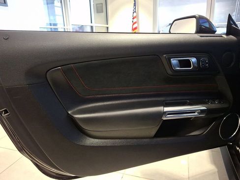 Used 2022 Ford Mustang GT Premium w/ GT Performance Package RWD image 11