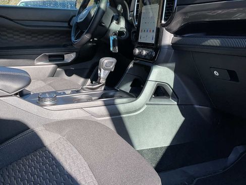 Used 2025 Ford Ranger XLT w/ Advanced Towing Package image 47