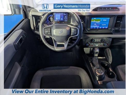 Used 2021 Ford Bronco Big Bend w/ Sasquatch Package image 17