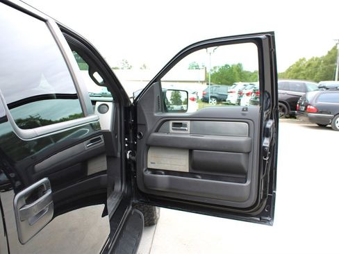 Used 2013 Ford F150 Raptor w/ Luxury Equipment Group image 39