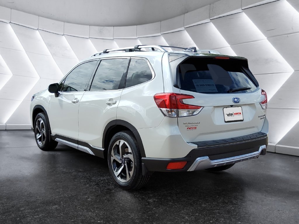 Used 2024 Subaru Forester Touring w/ Convenience Package AWD/4WD image 6