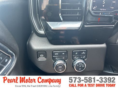 Certified 2023 GMC Sierra 1500 SLT w/ SLT Premium Plus Package AWD/4WD image 15