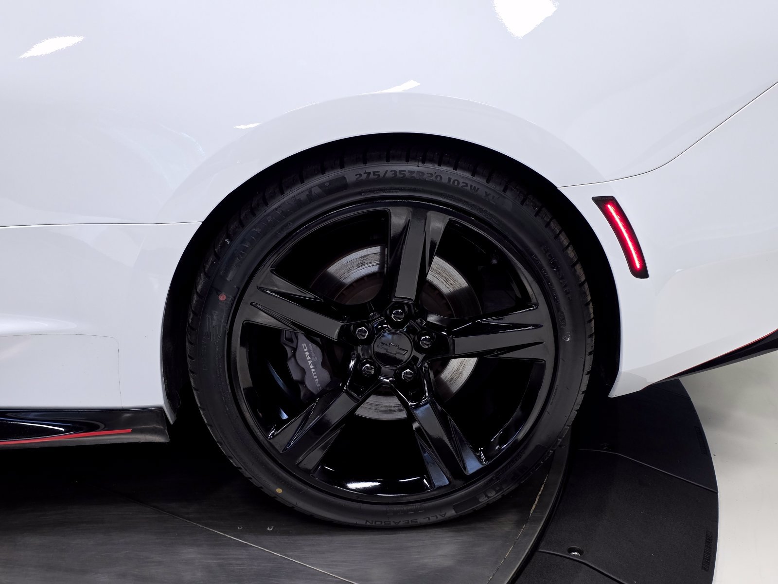 Used 2018 Chevrolet Camaro SS RWD image 44