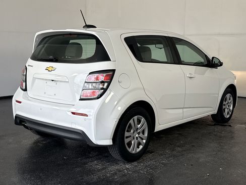 Used 2020 Chevrolet Sonic LT image 11