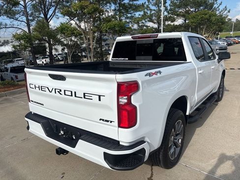 New 2026 Chevrolet Silverado 1500 RST w/ Convenience Package II AWD/4WD image 13