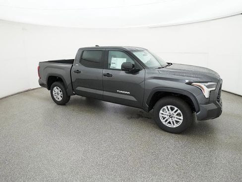 New 2025 Toyota Tundra SR5 image 12