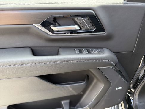 New 2026 GMC Yukon XL Denali w/ Sun & Power Step Package RWD image 12