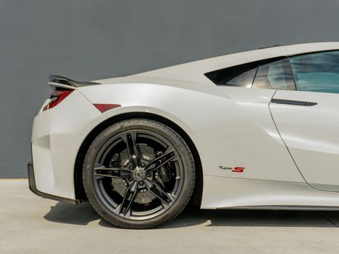 Used 2022 Acura NSX Type S image 30