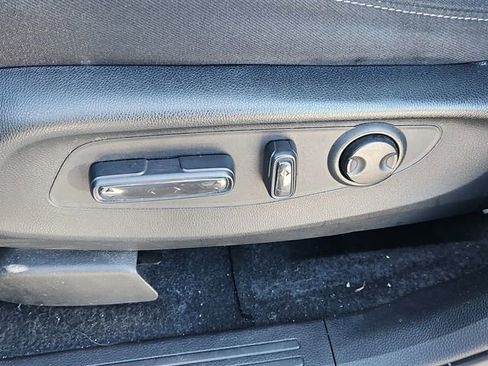 Used 2024 Honda CR-V EX image 18