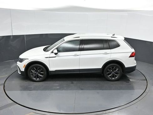 Used 2023 Volkswagen Tiguan SE FWD image 56