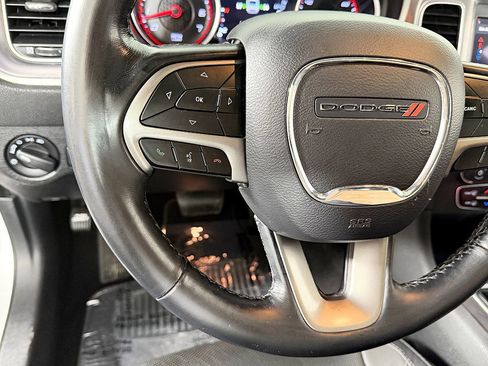 Used 2019 Dodge Charger SXT w/ Leather Interior Group image 25