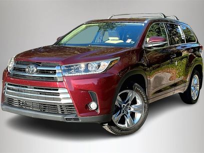 Used 2017 Toyota Highlander Limited