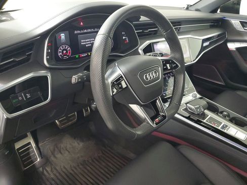 Used 2022 Audi RS 6 AWD/4WD image 23
