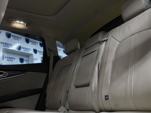 Used 2016 Lincoln MKX Reserve w/ Technology Package image 18