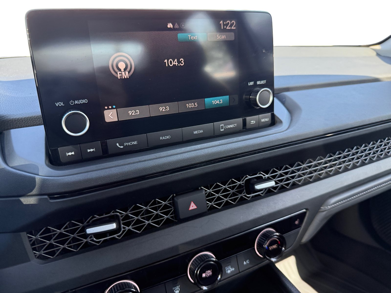 Certified 2023 Honda Accord EX image 12