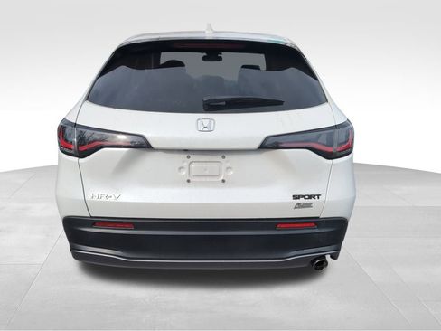 Used 2023 Honda HR-V Sport image 6