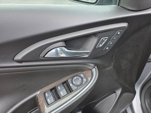 Used 2023 Chevrolet Malibu LT w/ Driver Confidence Package image 16