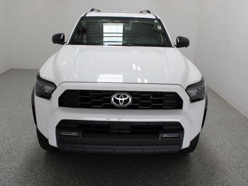 Used 2025 Toyota 4Runner TRD Off-Road Premium w/ Tow Technology Package AWD/4WD image 3