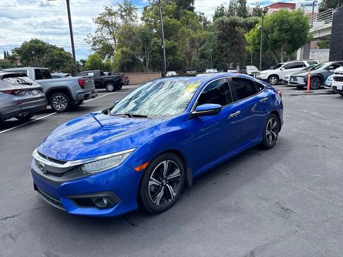 Used 2016 Honda Civic Touring image 8