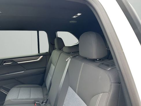 New 2026 GMC Acadia Elevation w/ Black Edition FWD image 21