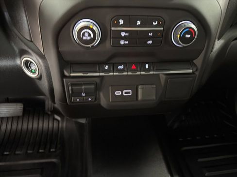 Certified 2024 Chevrolet Silverado 2500 W/T w/ WT Convenience Package AWD/4WD image 29