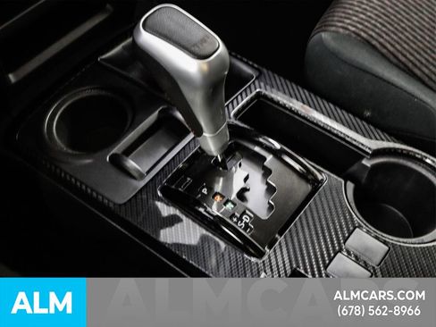 Used 2024 Toyota 4Runner TRD Off-Road image 40