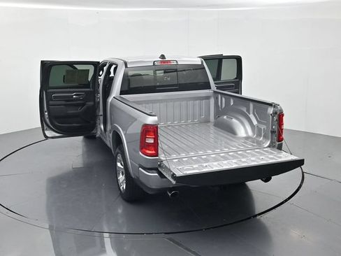 Used 2025 RAM 1500 Big Horn AWD/4WD image 45