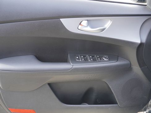 Used 2024 Kia Forte LXS image 15