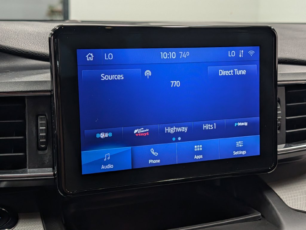 Certified 2020 Ford Explorer XLT w/ Equipment Group 202A AWD/4WD image 14