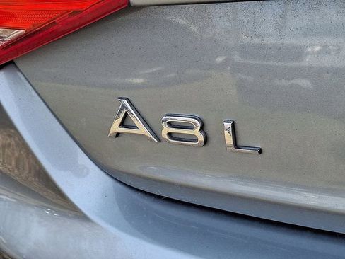 Used 2013 Audi A8 L 3.0T w/ Comfort Pkg image 11