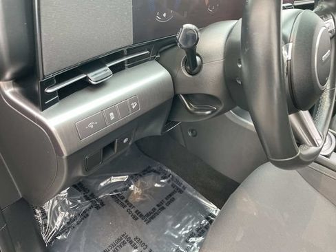 Certified 2024 Hyundai Kona SEL AWD/4WD image 19