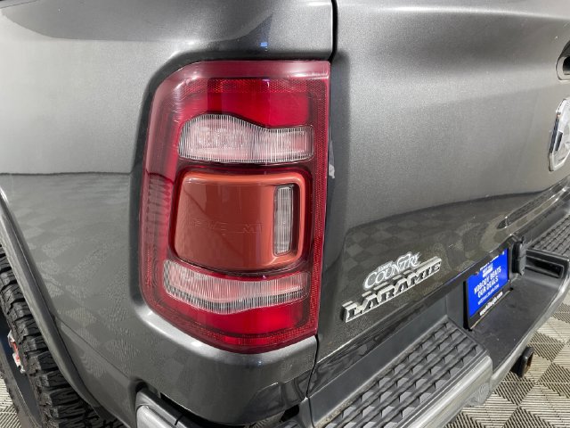 Used 2019 RAM 1500 Laramie AWD/4WD image 15