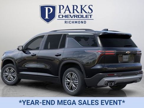 New 2026 Chevrolet Traverse LT image 3