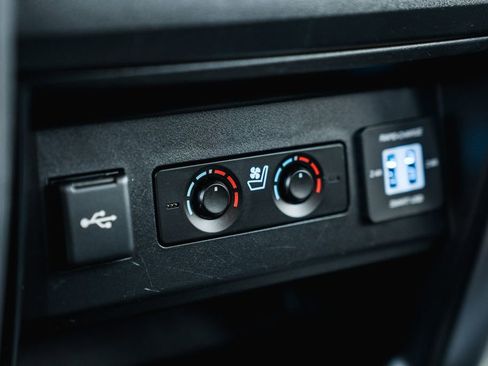 Used 2023 Toyota 4Runner Limited image 19