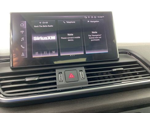 Used 2024 Audi Q5 2.0T Premium image 22