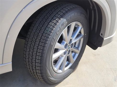 New 2025 MAZDA CX-5 AWD 2.5 S w/ Preferred Package image 6