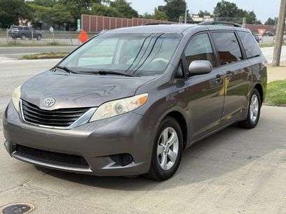 Used 2011 Toyota Sienna LE