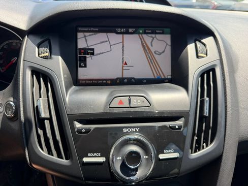 Used 2013 Ford Focus ST FWD image 21