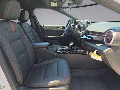 New 2026 Chevrolet Trax RS w/ Driver Confidence Package FWD image 35
