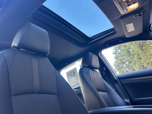 Used 2018 Honda Civic Sport Touring image 14