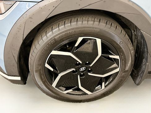 Used 2024 Hyundai Ioniq 5 SEL image 11