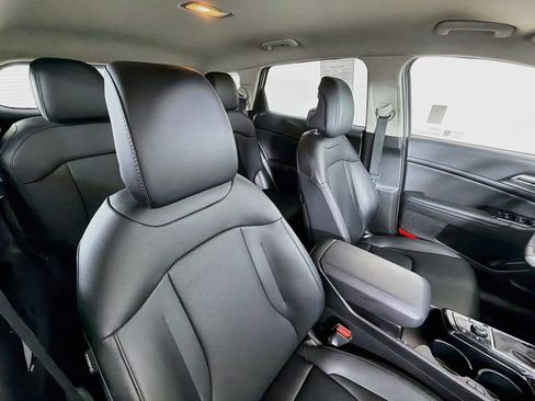 Used 2024 Kia Sportage EX AWD/4WD image 27