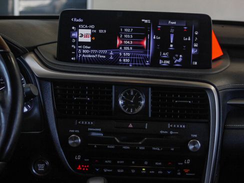 Used 2021 Lexus RX 350L FWD w/ Premium Package image 13