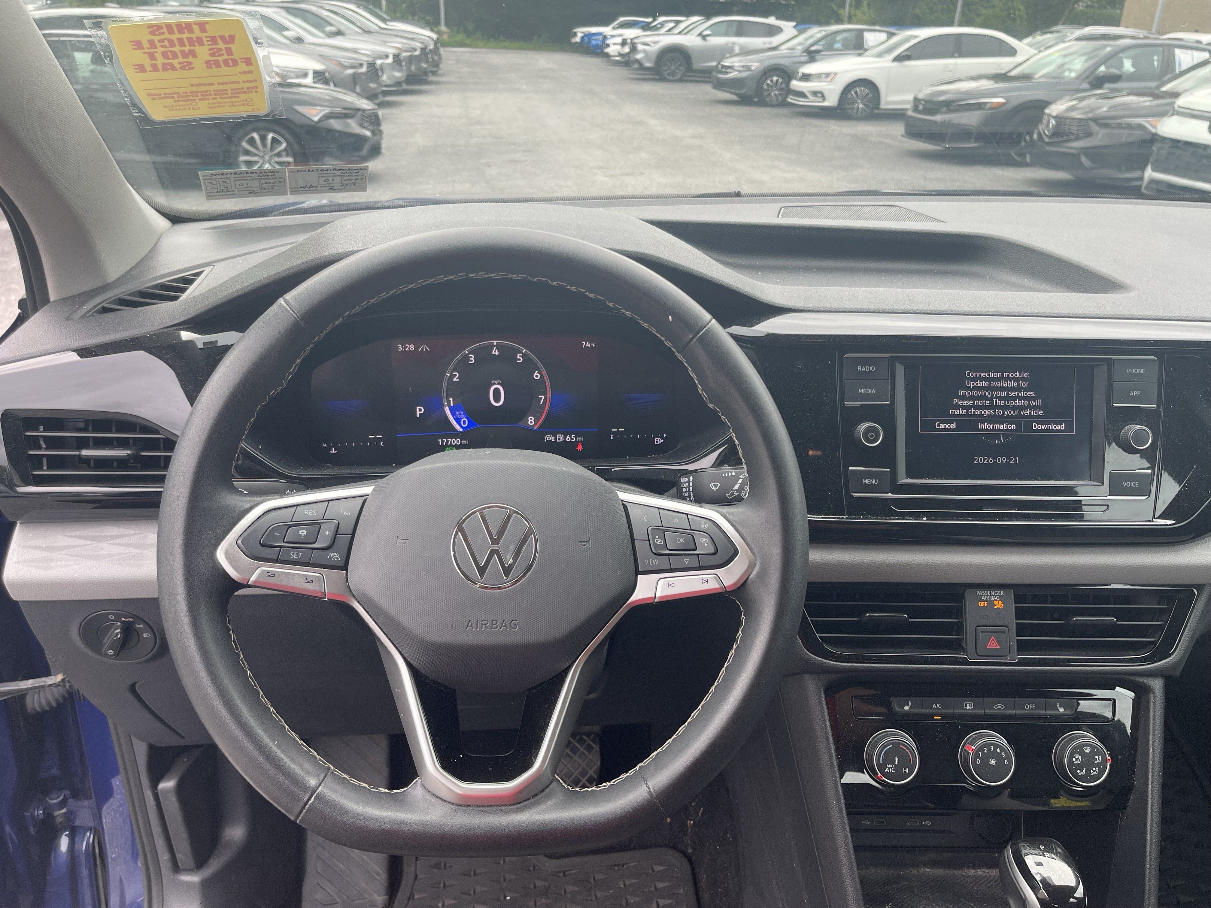 Used 2024 Volkswagen Taos S AWD/4WD image 12