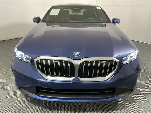 Certified 2024 BMW 530i 530i w/ M Sport Package image 3