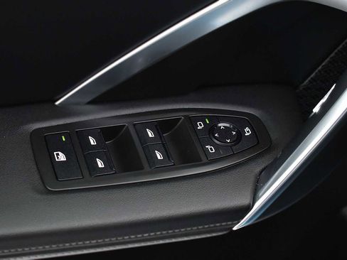 Used 2025 BMW X1 M35i image 33