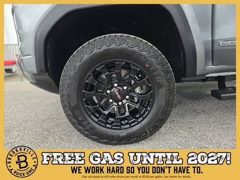 New 2026 GMC Canyon Elevation w/ Convenience Package RWD image 29
