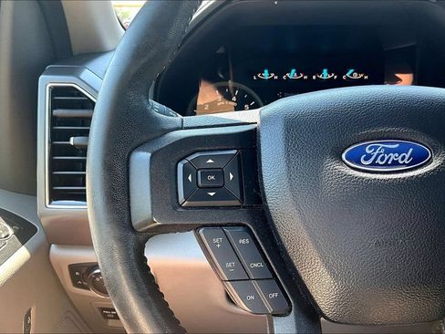 Used 2020 Ford F150 XLT w/ Equipment Group 302A Luxury AWD/4WD image 18