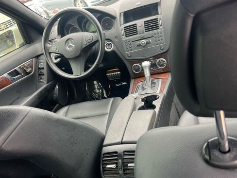 Used 2010 Mercedes-Benz C 300 4MATIC Sedan image 8