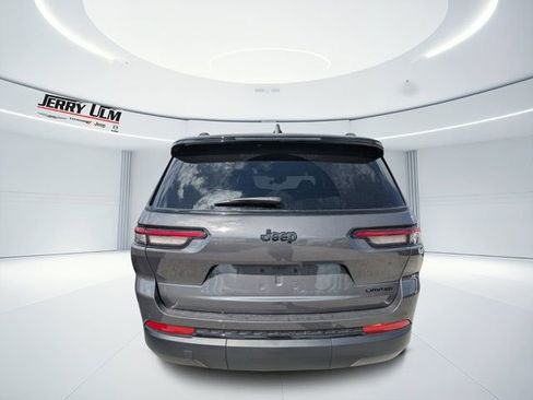 New 2025 Jeep Grand Cherokee L Limited w/ Black Appearance Package image 4